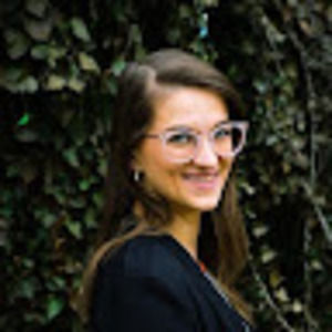 Meet your Posher, Julie